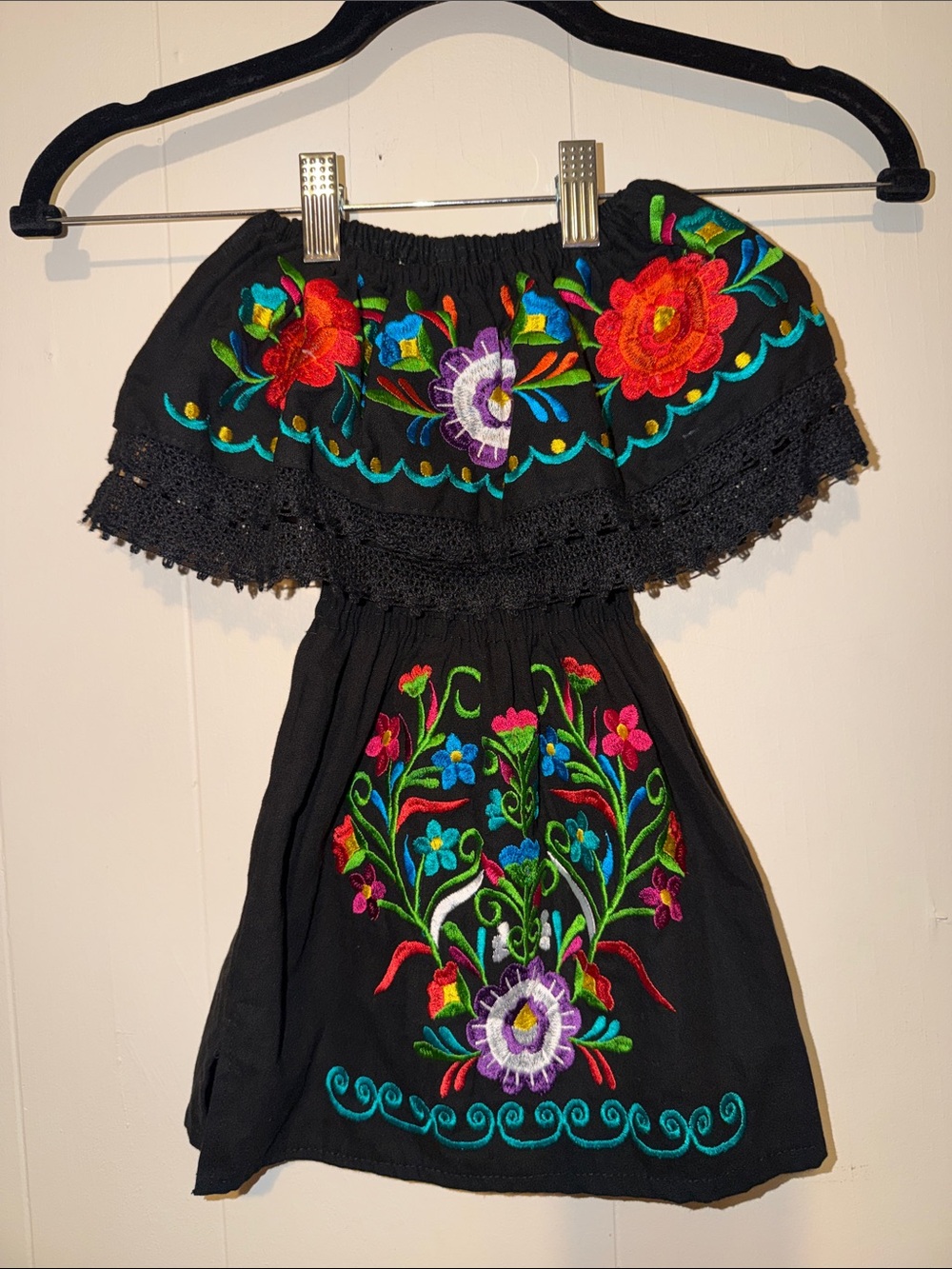 Girls Black Off-Shoulder Embroidered Floral Dress